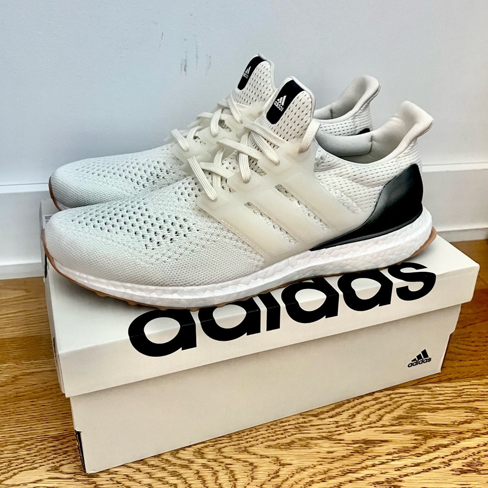 ADIDAS ULTRABOOST 1.0 SHOES Men’s 10.5 (Original SRP $200)